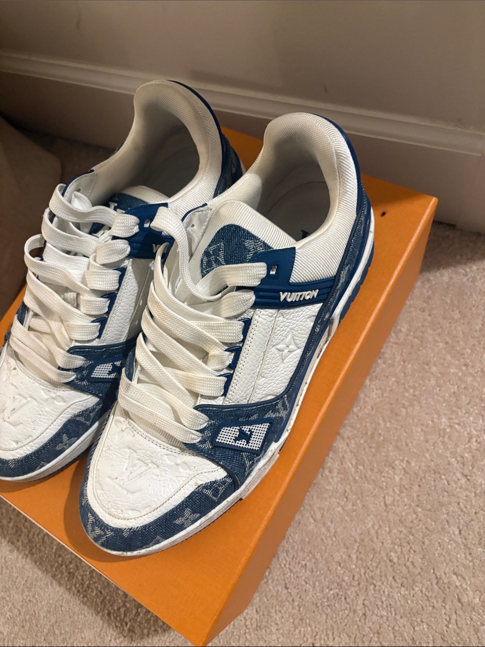 Louis Vuitton Kids White and Blue Monogram Low-Top Sneakers